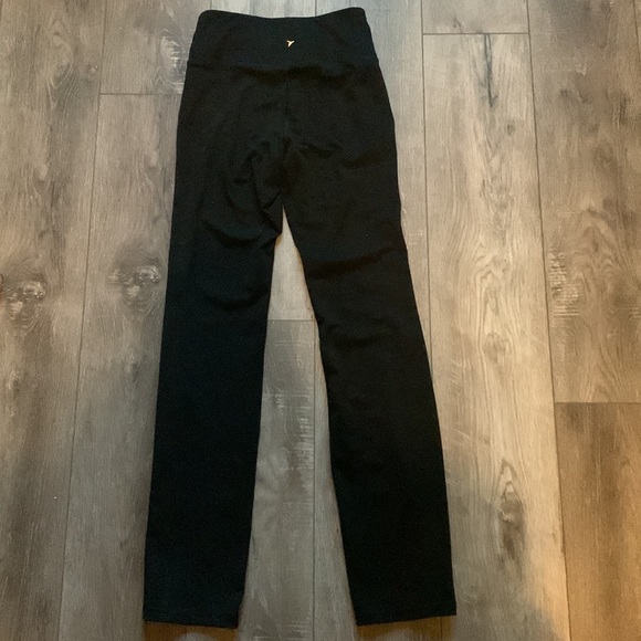 Old Navy athletic leggings! - Picture 3 of 3